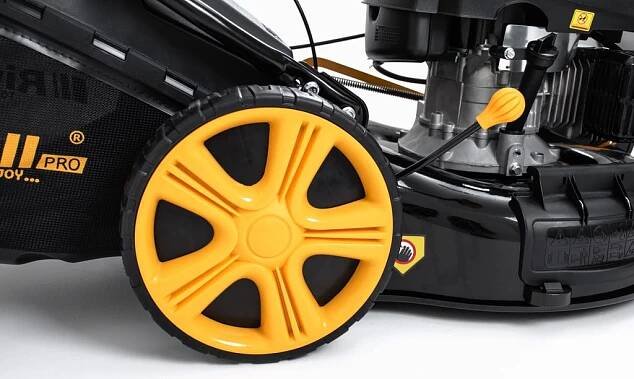 Benzínová sekačka Riwall PRO RPM 5355 4v1