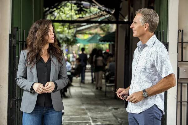 Námořní vyšetřovací služba: New Orleans - Náprava kursu - Z filmu - Vanessa Ferlito, Scott Bakula
