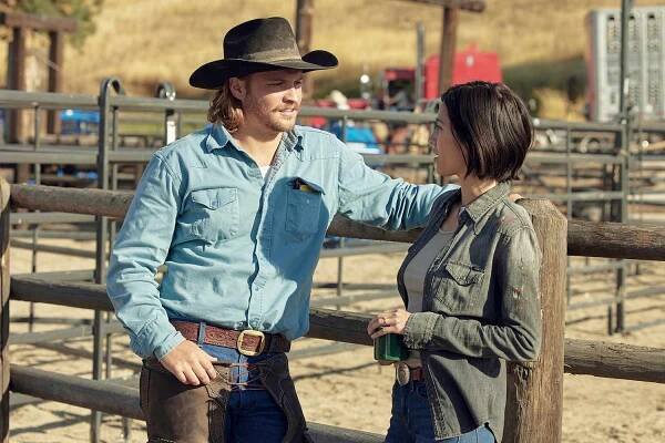 Luke Grimes and Kelsey Asbille in Yellowstone season 5 episode 8