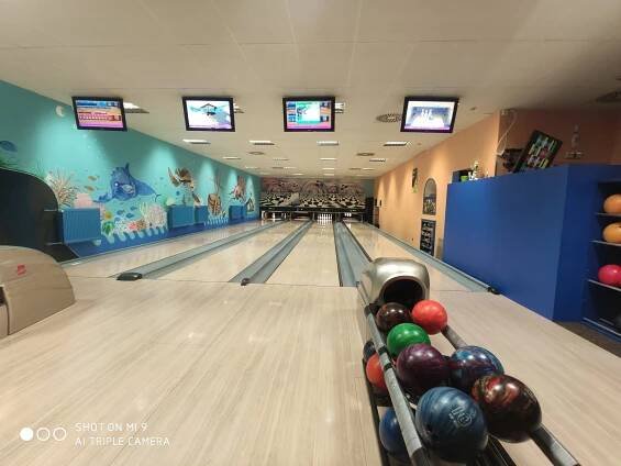 Laguna Bowling Náchod - Zábava, atrakce