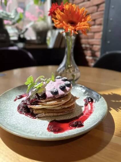 DVĚ kavárna/bar | Olomouc Tourism