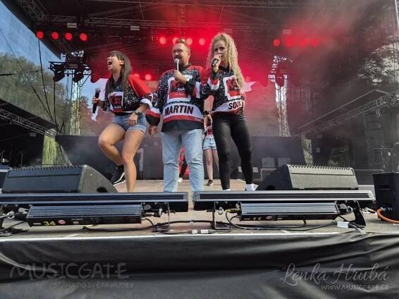 Report z 90’s Kiss Party – Loket, 30. srpna 2025 (2025) na MUSICGATE.cz (projděte bránou do světa hudby)