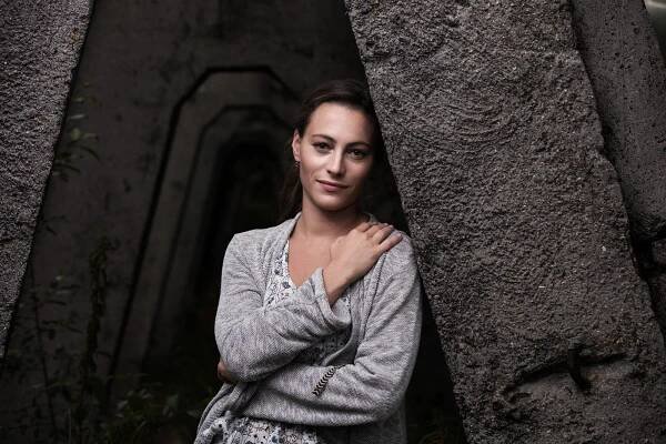 Diváci se mají na co těšit: Tahle půvabná herečka bude v drsném krimi seriálu láskou Kryštofa Hádka
