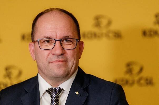 Lidovečtí ministři se ve Fialově vládě měnit nebudou, řekl Výborný