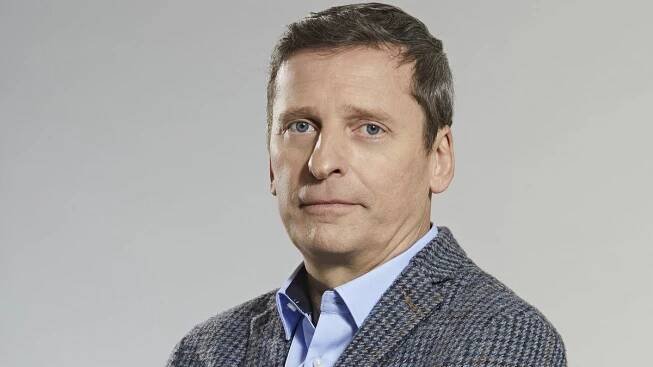 Otec Jakuba Prachaře nezahálí: Přijal hlavní seriálovou roli, ale je rád, že není moc akční