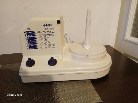 MIXER,ROBOT ETA 0024-NA OPRAVU,N.D - Elektro