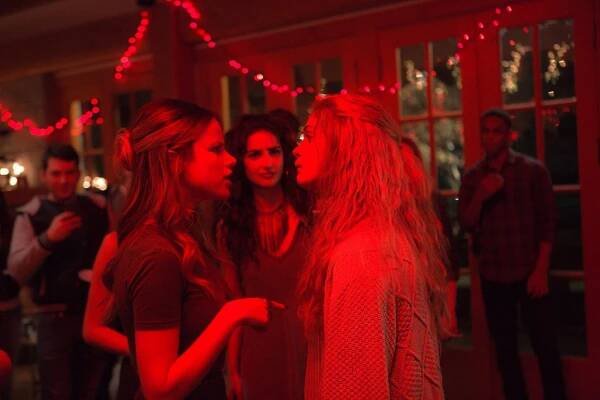 Before I Fall - Z filmu - Halston Sage, Medalion Rahimi, Elena Kampouris