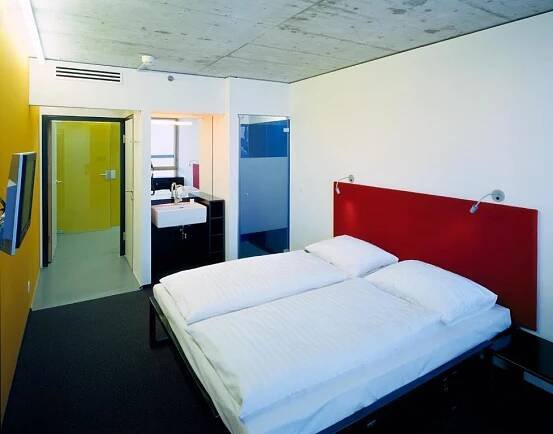 Hotel Cube Savogninubytovani