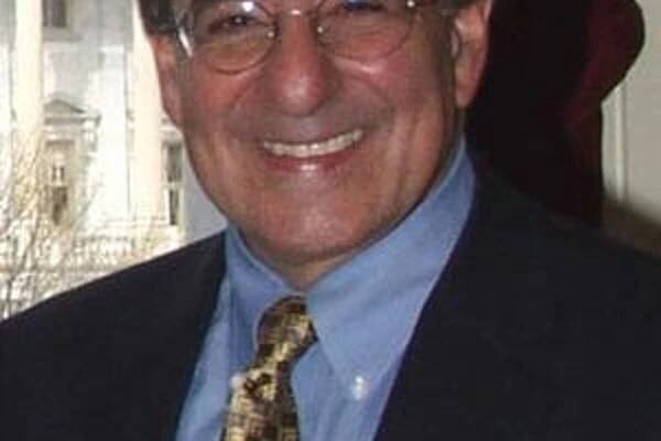 Riaditeľom CIA sa stal Leon Panetta