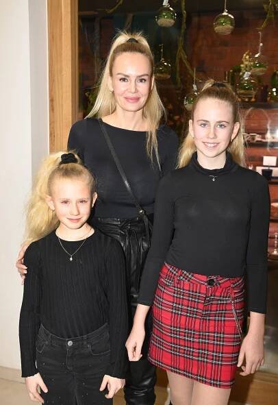 Lucie Hadašová 15 let po vítězství v soutěži krásy: Blondýnka, která se vdala za hokejistu, se pochlubila i dcerami