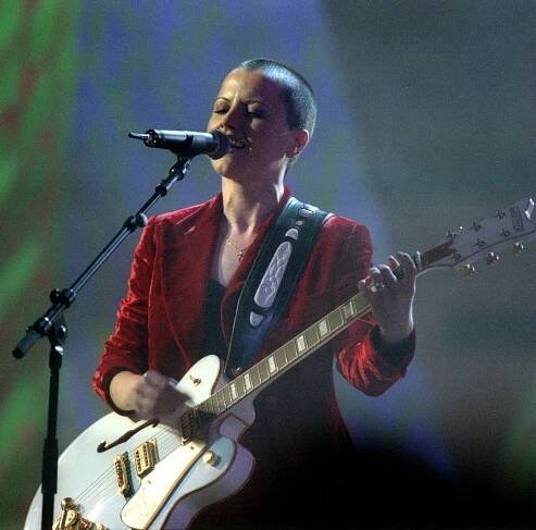 Obrazem: Tak šel čas s Dolores O'Riordan, hlasem i duší kapely The Cranberries