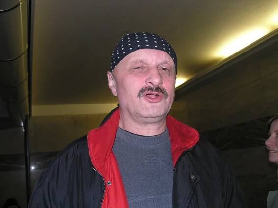 Pouť Vaška Vašáka pěti světadíly