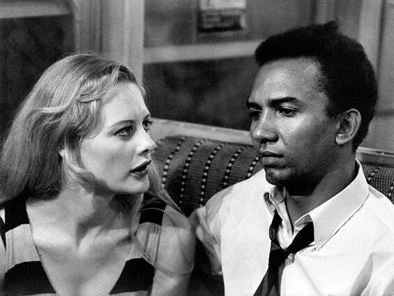 Shirley Knight Dead: 'Sweet Bird of Youth,' 'Dark at the Top of the Stairs,' 'Dutchman' Actress Was 83