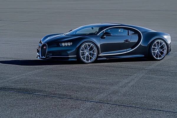 Bugatti Chiron additional photos