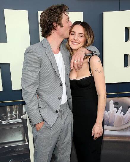 Jeremy Allen White and Estranged Wife Addison Timlin Hug Amid Divorce