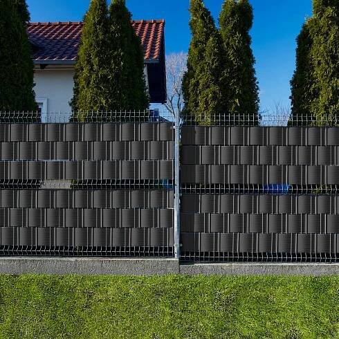 Stínící panelové pásy SILNÁ 900 g/m2, antracit, 1x 2,5 m, ustřižený pásek Výška 0.19 m