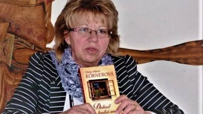 Spisovatelka H. M. Körnerová na besedě v libáňské knihovně | foto: Knihovna Libáň