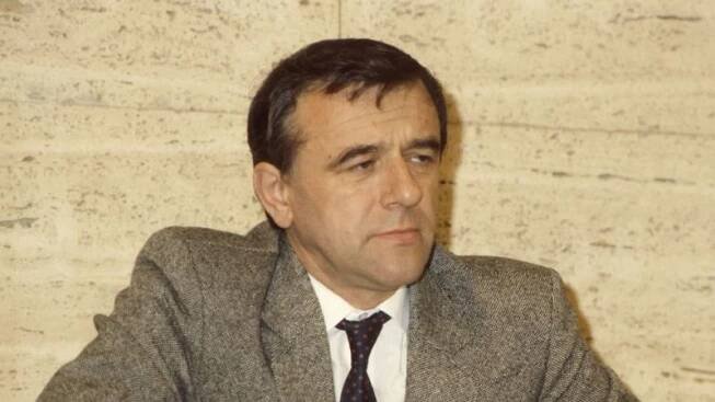 Zemřel Richard Sacher. Muž, který zrušil StB - Novinky