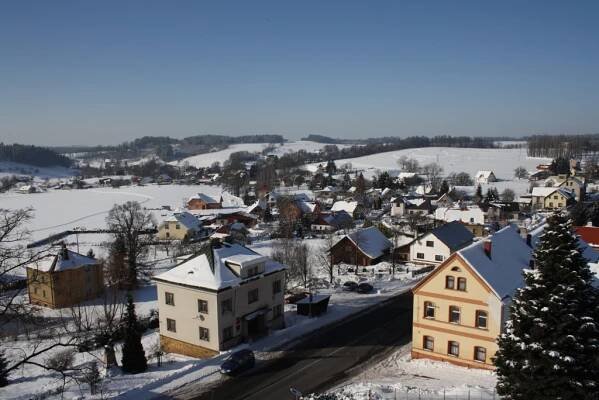 Farní kostel sv. Jana Křtitele | Vikariát Jilemnice | informační stránky