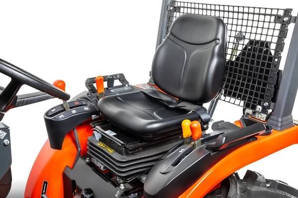 Malotraktor Kubota série B1 - pohodlné sedadlo