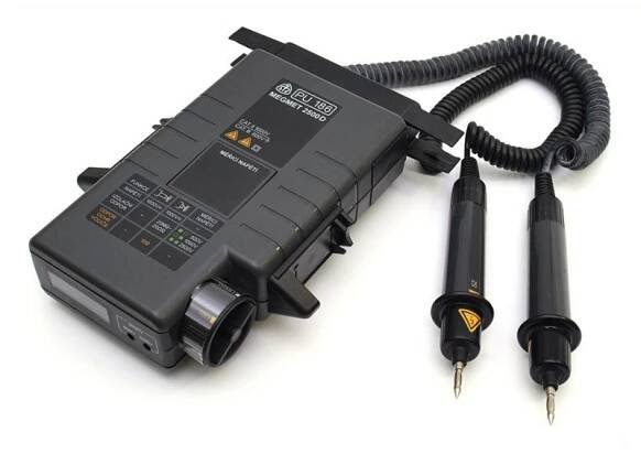 Revizní přístroj PU 186 MEGMET 500 - 1 000 - 2 500 V