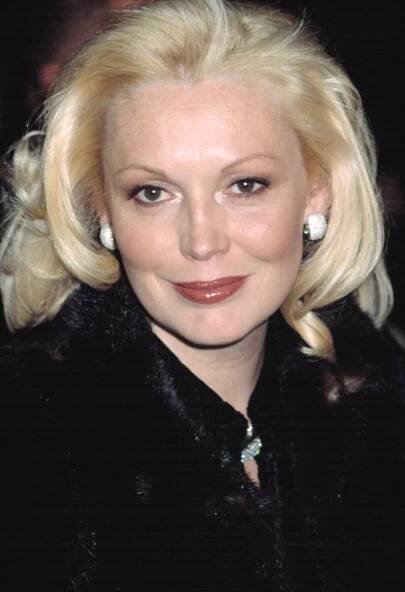 Top 20 Beautiful Women Of The 1980s