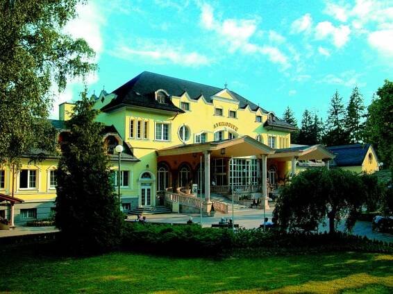 Nechte se hýčkat ve Spa Aphrodite Rajecké Teplice - HOTELHOUSE.cz