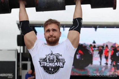 Foto: Třetí ročník závodu „Strongman začátečníků“ se uskutečnil v sobotu ve Vrdech! :: Regionální zpravodajství