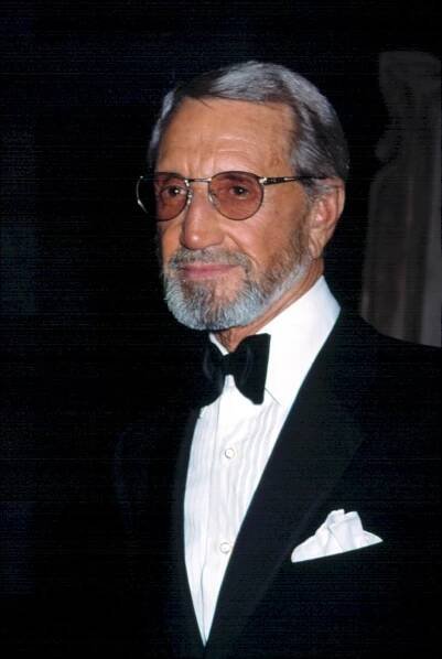 Roy Scheider: *10.11.1935 – †10.2.2008, americký filmový, televizní a divadelní herec