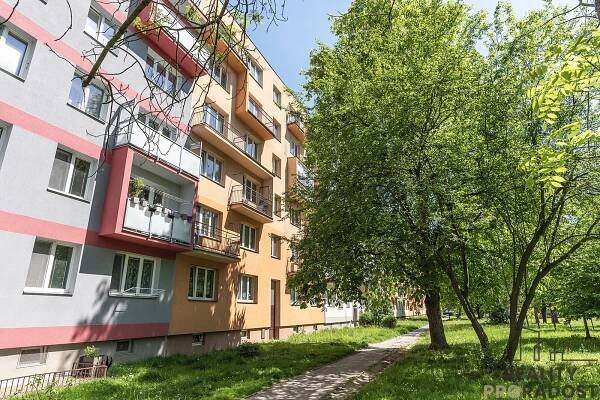 Prodej bytu 2+1 v Ostravě- Porubě | Realitní kancelář Ostrava Alžběta Večerková MBA, Reality Proradost