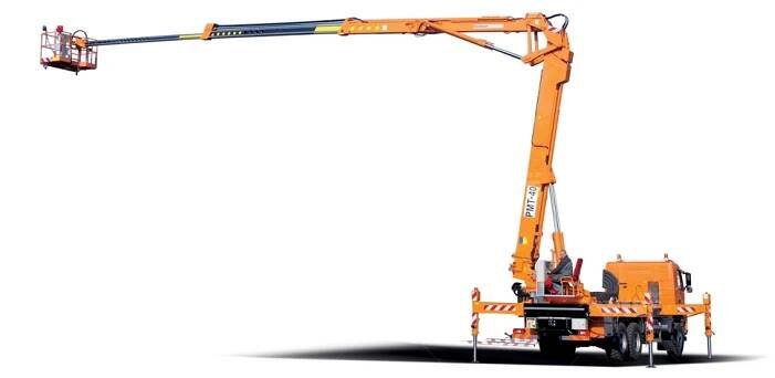 Aerial platform PMT-40 - F.M. Bumar Koszalin S.A.