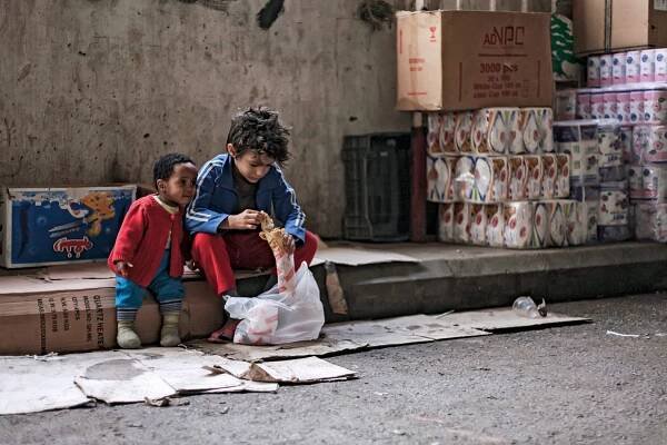 You are currently viewing Jaka nakarmić dziecko wodą z cukrem? Wywiad z Nadine Labaki, reżyserką „Kafarnaum”