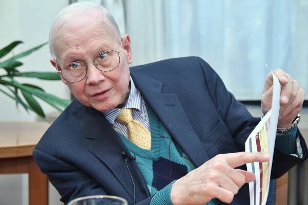 Debata - John Templeton a Charles Taylor - Fotogalerie - Akademická farnost Praha 