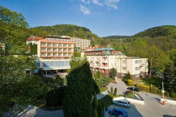 Navštivte luxusní ubytování v Karlových Varech Hotelu Resort Sanssouci ****