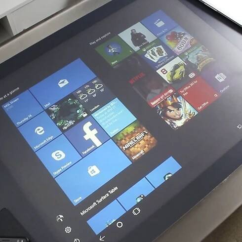 Windows 10 on the Surface 'coffee table' works surprisingly well