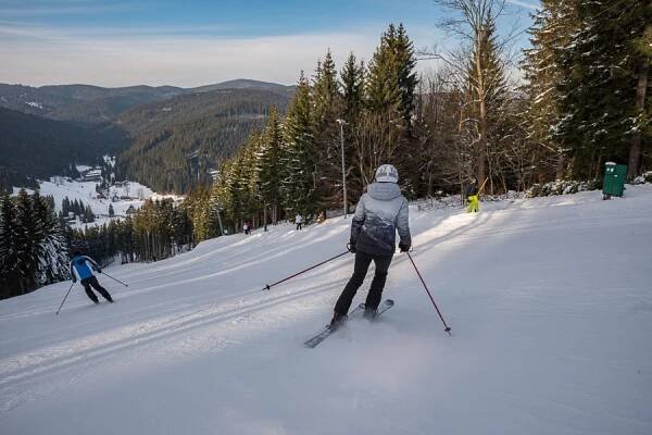 Ski areál Razula zve na Valentýnské lyžování za hubičku