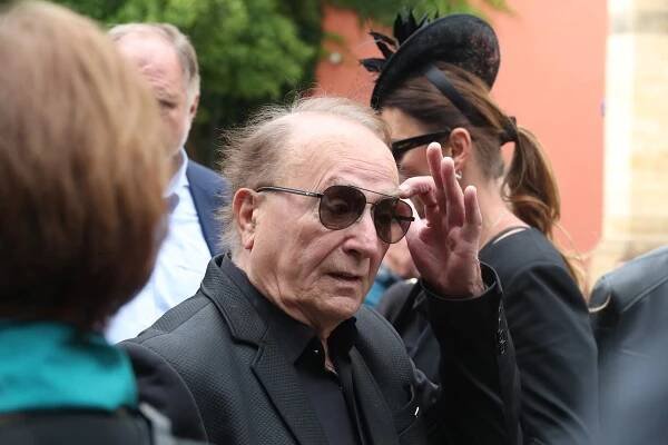 Pohřeb muzikanta Vaša Patejdla - Petr Janda