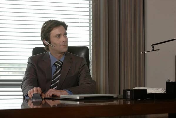 Reuniting the Rubins - Z filmu - James Callis