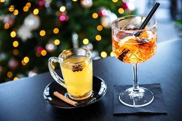 Matej Kolaković – Portrait, wedding, product and real estate photographer - Winter offer - Crystal Caffe