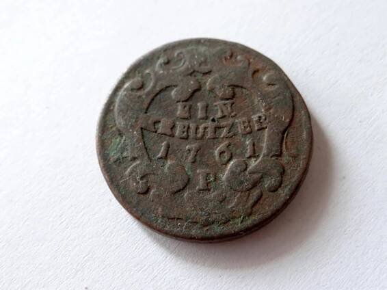 EIN KREUTZER 1761 P, původní nečištěný stav.