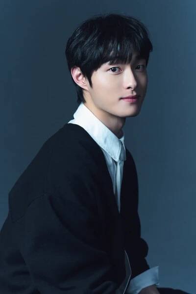 Yoon Chan-young - Wikipedia