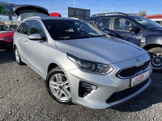 Kia Ceed 1.6 CRDi DCT Exclusive-NAVI.ČR - detail fotky 1
