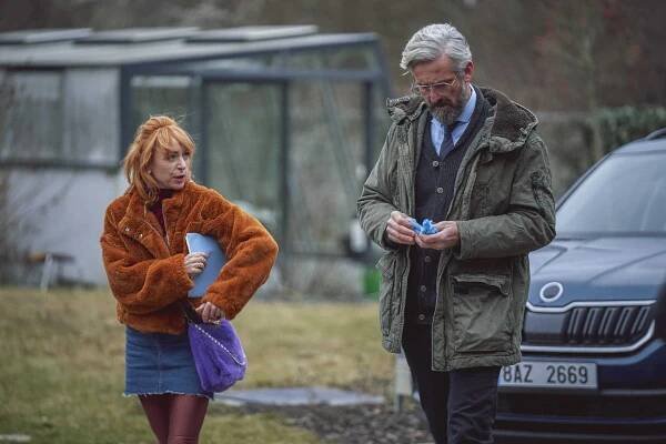 Případy mimořádné Marty - Východní vítr - Z filmu - Tatiana Dyková, Roman Zach
