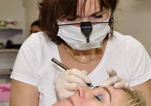Kurz Tetování obočí 3D. Microblading, čárkování. Cena 7000 Kč. :: Jana-knittlova