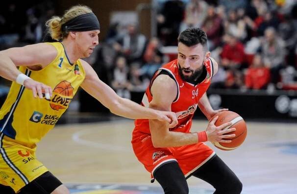 Pardubičtí basketbalisté jsou natlačeni ke zdi. Musejí odvalit ústecký náklaďák