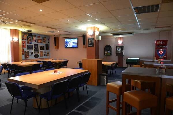 Bowling bar Přímětice Znojmo | Apetee