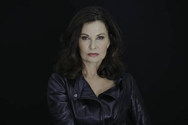 Actor head shot photographer Melbourne