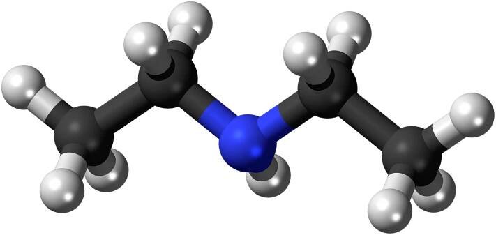 Diethylamin