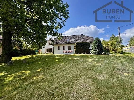 Penzion se skladem, dvougaráží, dětským hřištěm a parkovacím stáním (1257m2) - Tachov - Vítkov | BUBEN HOMES s.r.o.