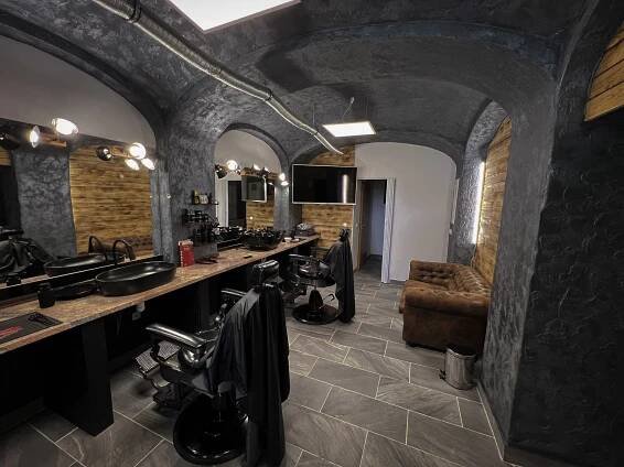 Domů – Peaky Barber Štětí a Lovosice